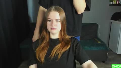 Lisa and Robert  i am online all days 900 am GMT3   online show from October 2025 09:53:01 AM