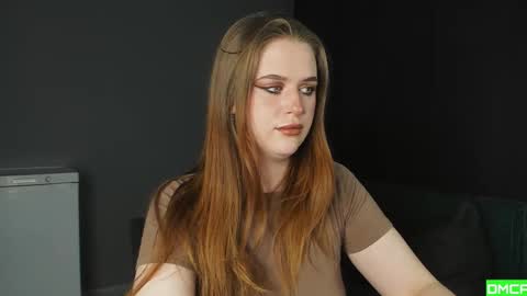 Lisa and Robert  i am online all days 900 am GMT3   online show from December 2025 01:22:02 AM