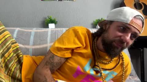 roberto gray online show from May 2026 05:05:02 AM