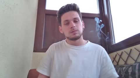 Snapshot of roberto_twink1 chatting on February 2025 07:29:01 AM Roberto online show from February 2025 07:29:01 AM