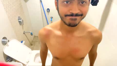 Snapshot of robertsalia220 chatting on December 2024 04:32:02 AM Robertsalia online show from December 2024 04:32:02 AM