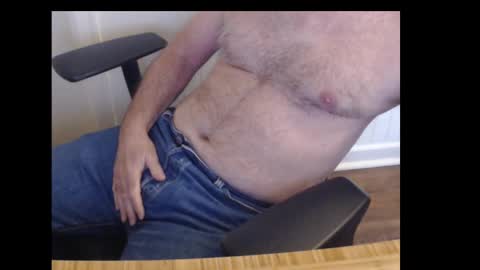 robidan6923 online show from February 2025 01:51:02 PM