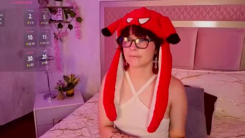 robin D online show from December 2025 12:47:01 PM