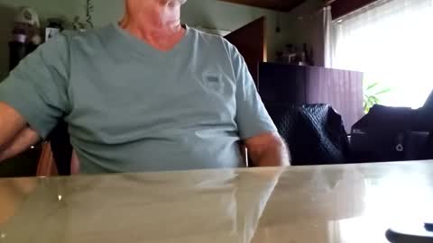 robke1966 online show from October 2025 07:43:01 AM