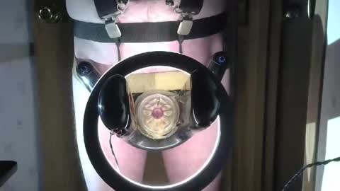 Snapshot of robodickmilker chatting on November 2025 04:55:01 AM Robodickmilker online show from November 2025 04:55:01 AM