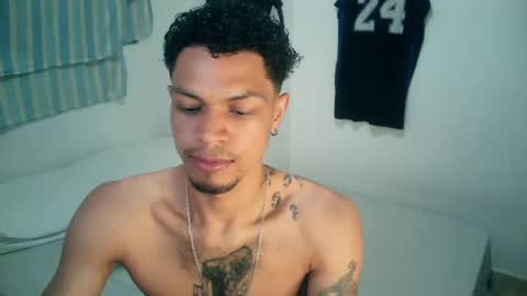 Rocco online show from October 2025 02:49:01 PM