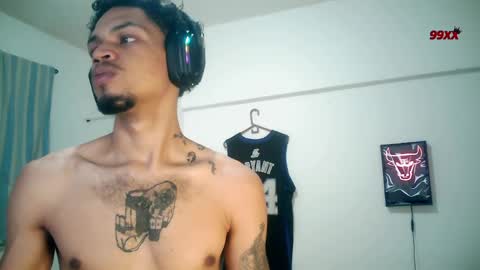 Rocco online show from November 2025 02:50:02 PM