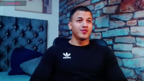 rocco_santos online show from October 2025 12:22:02 AM