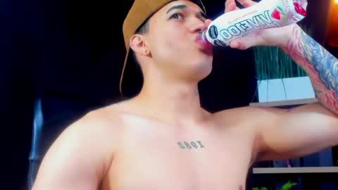 Snapshot of rocco_santos chatting on April 2026 06:34:01 PM rocco_santos online show from April 2026 06:34:01 PM