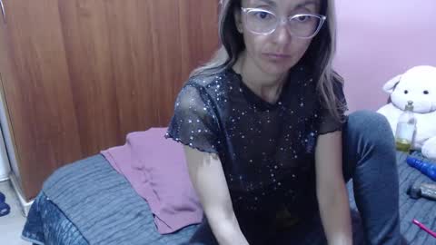 Snapshot of rochelle_xxx chatting on September 2025 08:46:02 AM Rochelle online show from September 2025 08:46:02 AM