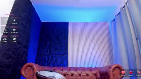 Snapshot of rogger_physique chatting on November 2025 10:46:01 PM Rogger online show from November 2025 10:46:01 PM