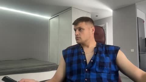 Snapshot of roguetitan6 chatting on November 2025 09:07:02 AM roguetitan6 online show from November 2025 09:07:02 AM