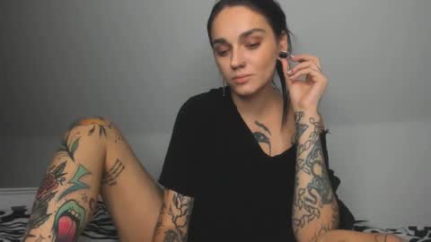 Snapshot of rokiinbaby chatting on December 2024 08:38:02 PM rokiinbaby online show from December 2024 08:38:02 PM