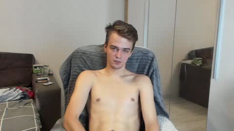 taylor fox online show from December 2024 04:08:02 PM