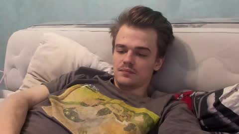 taylor fox online show from January 2026 04:22:01 PM