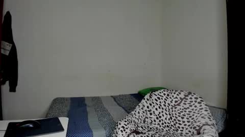 rolling_05 online show from February 2026 01:31:01 AM