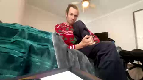 Snapshot of rollinintheweeds chatting on December 2025 06:36:02 PM Rollinintheweeds online show from December 2025 06:36:02 PM