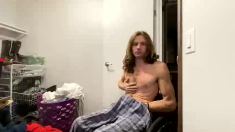 Snapshot of rollinintheweeds chatting on January 2026 03:39:01 PM Rollinintheweeds online show from January 2026 03:39:01 PM