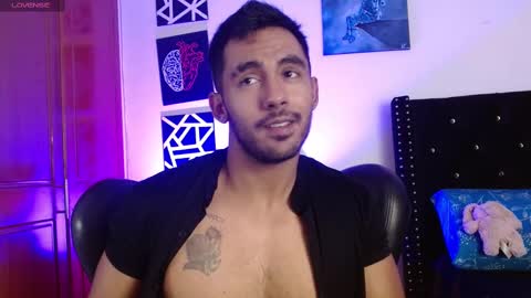 Roman online show from September 2025 09:47:02 PM