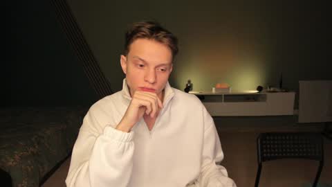 Romeo online show from December 2024 12:19:01 AM