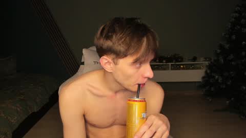 Snapshot of romeo_mercy chatting on January 2025 07:09:02 AM Romeo online show from January 2025 07:09:02 AM