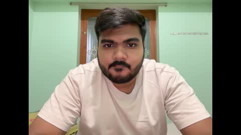 Romeo Sam online show from November 2025 11:57:02 AM