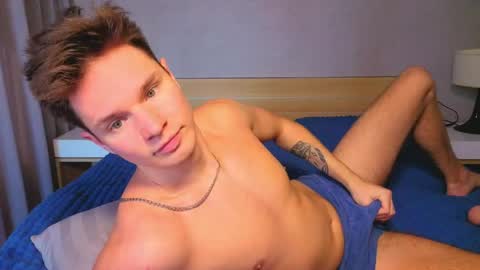 Snapshot of romeosilver chatting on June 2026 12:23:02 AM Romeo online show from June 2026 12:23:02 AM