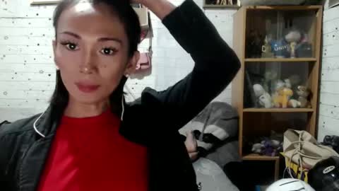 Snapshot of rona4all chatting on February 2025 07:27:02 PM ronababe online show from February 2025 07:27:02 PM