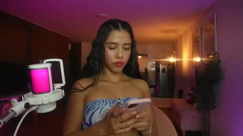 Roni online show from May 2026 03:02:02 AM