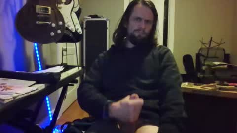 ronniejohnston13 online show from December 2025 05:02:01 AM