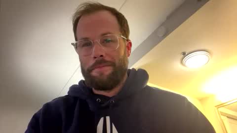 Snapshot of ronny2447 chatting on December 2025 03:49:02 AM ronny2447 online show from December 2025 03:49:02 AM