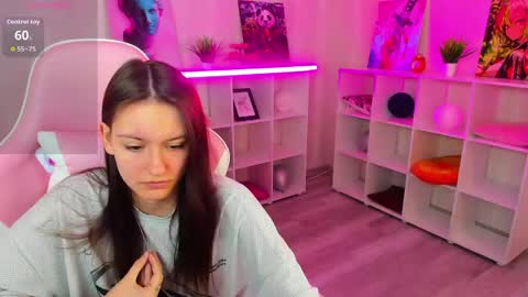 Snapshot of rosa_vaughn chatting on May 2026 08:41:01 AM Viola online show from May 2026 08:41:01 AM