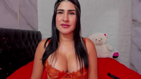Snapshot of rosalia_04 chatting on April 2026 08:07:01 PM ROSALIA insta rosalia 10hoot online show from April 2026 08:07:01 PM