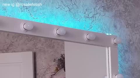 Snapshot of rosaliefetish chatting on January 2025 10:40:01 AM Rosalie online show from January 2025 10:40:01 AM