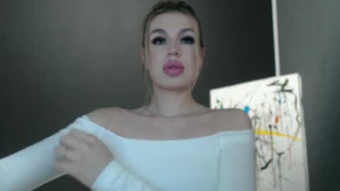 Rosalina online show from September 2025 01:44:02 PM