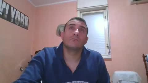 Snapshot of rosario1212 chatting on December 2024 10:45:01 PM Rosario online show from December 2024 10:45:01 PM