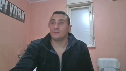 Snapshot of rosario1212 chatting on December 2024 01:43:01 AM Rosario online show from December 2024 01:43:01 AM