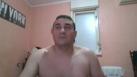 Snapshot of rosario1212 chatting on October 2025 10:52:01 PM Rosario online show from October 2025 10:52:01 PM