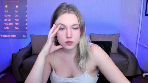 Rose but u can call me princess online show from February 2025 08:24:01 PM