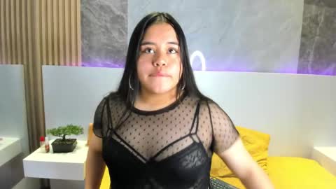 Snapshot of rose_nova_ chatting on January 2025 12:21:01 PM Rose 3 online show from January 2025 12:21:01 PM