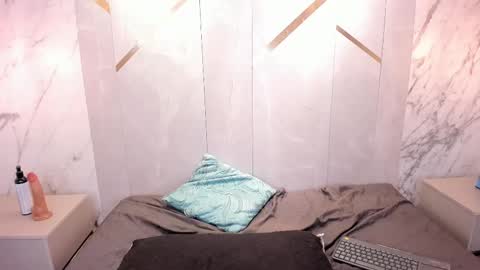 Snapshot of rose_nova_ chatting on March 2025 03:35:01 PM Rose 3 online show from March 2025 03:35:01 PM