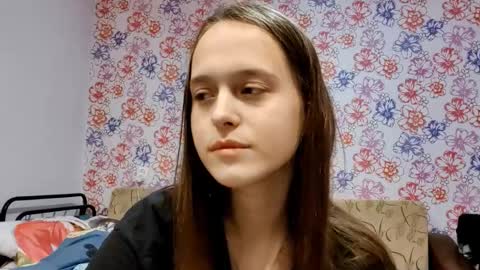 Sophie online show from November 2025 05:19:02 AM