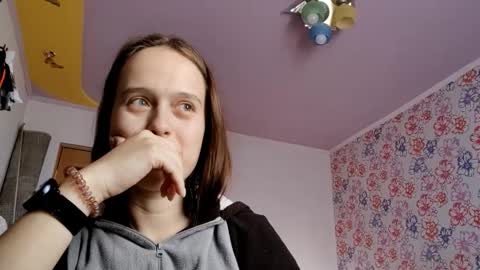 Sophie online show from December 2025 01:36:01 AM