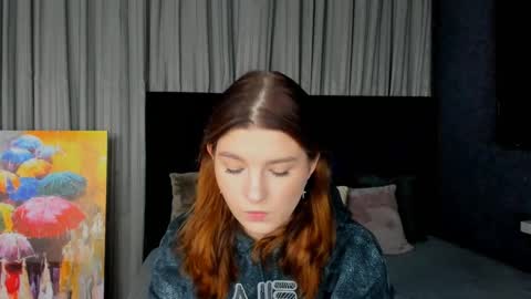 Snapshot of roseblanche2k chatting on December 2024 11:20:02 PM Florin online show from December 2024 11:20:02 PM