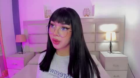 Rose online show from February 2025 02:13:02 PM