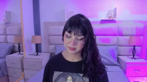 Rose online show from March 2025 01:40:02 PM