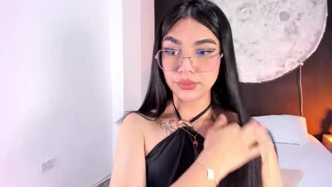 Rose online show from November 2025 01:10:02 PM