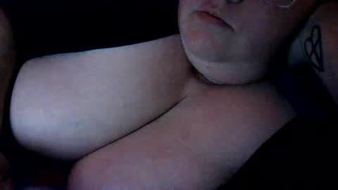 roseemeraldof online show from March 2026 06:08:02 AM