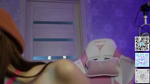 roseess_ online show from March 2025 08:11:01 PM