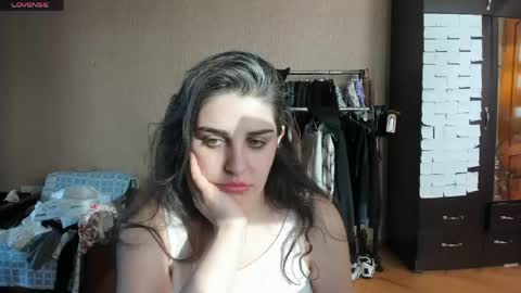 Snapshot of roselina_ chatting on May 2026 02:15:02 PM Rose online show from May 2026 02:15:02 PM